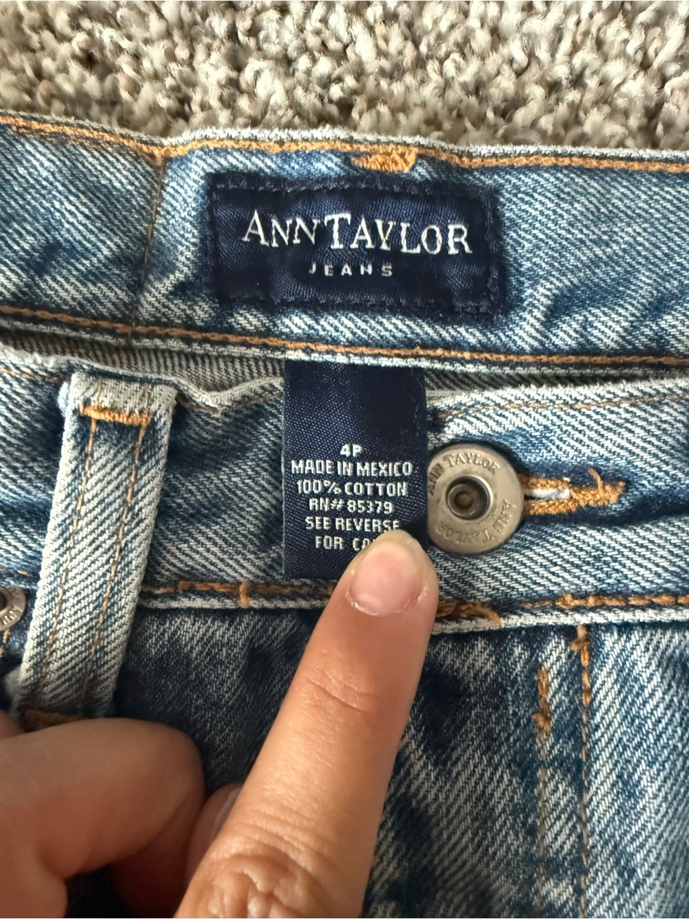 Ann Taylor Light Blue Denim Jeans with Contrast Stitching - Picture 2 of 4
